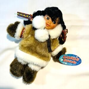 NWT Vintage Alaskan Friends Indigenous Inuit Doll
